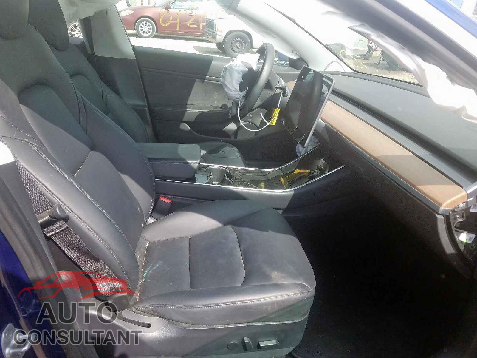 TESLA MODEL 3 2018 - 5YJ3E1EB5JF120345