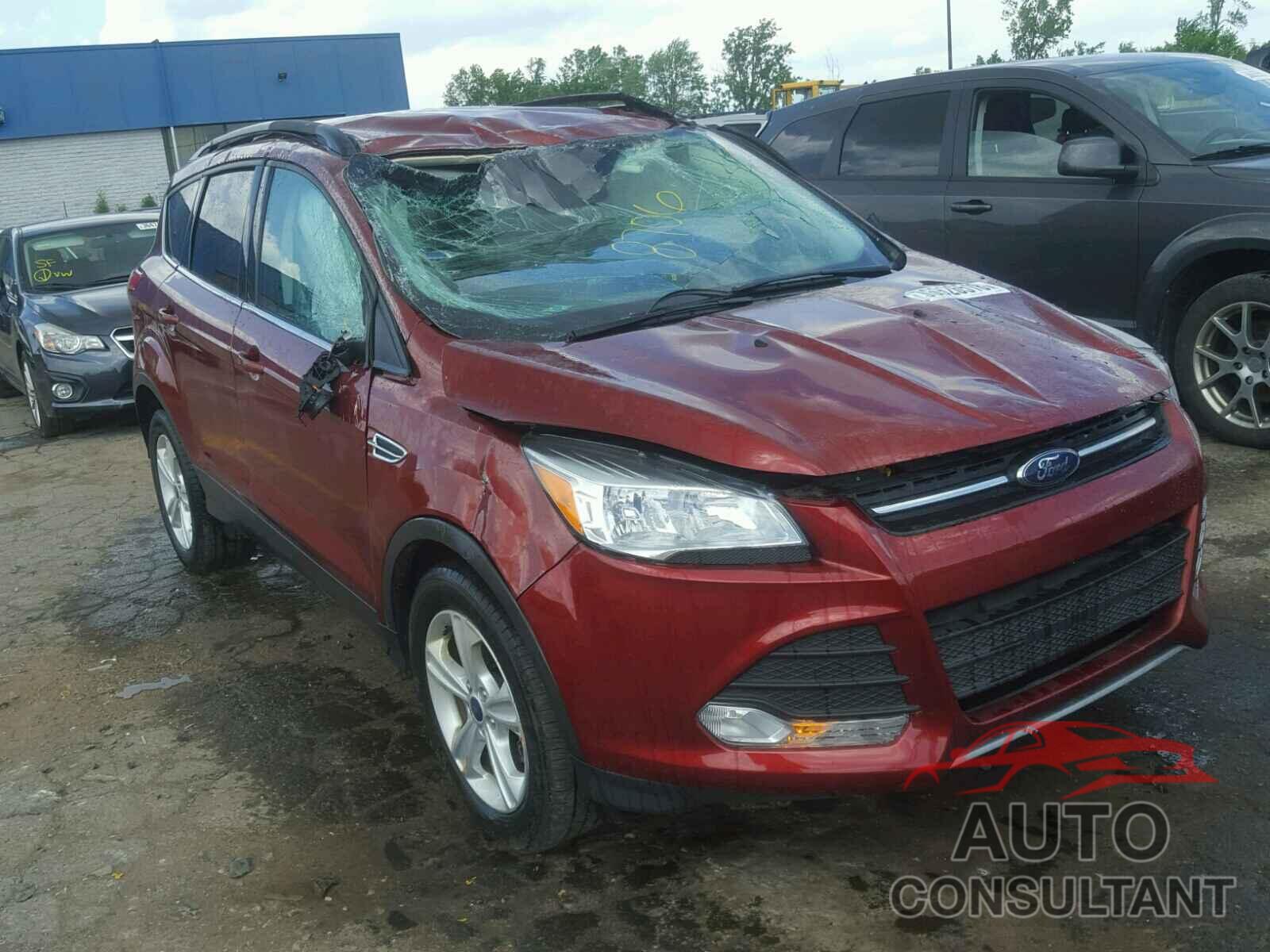 FORD ESCAPE 2016 - 1FMCU0GX0GUC08706