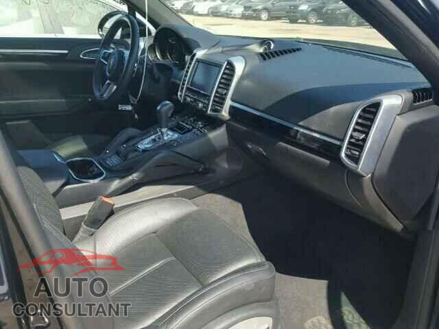 PORSCHE CAYENNE 2016 - WP1AA2A28GLA09825