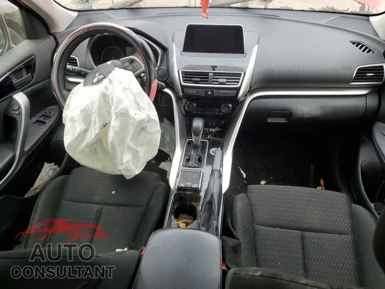 MITSUBISHI ECLIPSE 2018 - JA4AT4AA4JZ049719