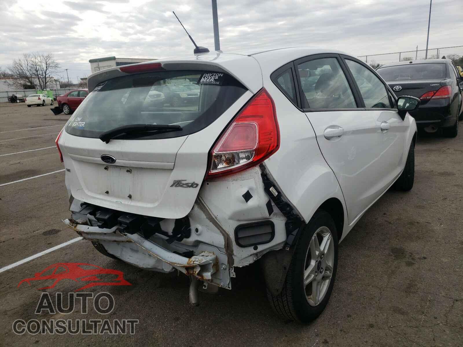 FORD FIESTA 2017 - 3FADP4EJ8HM113151