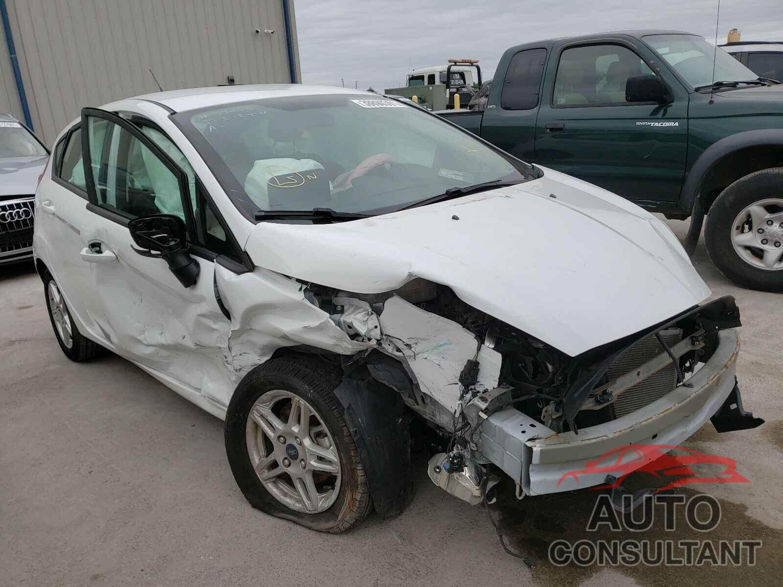 FORD FIESTA 2019 - 3FADP4EJXKM130931