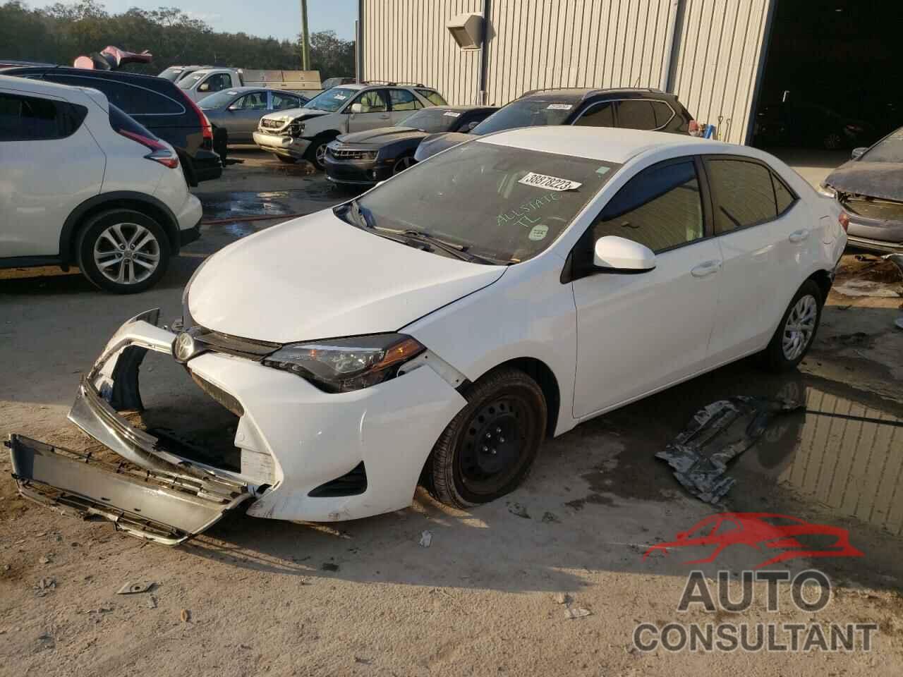 TOYOTA COROLLA 2018 - 5YFBURHE9JP849942