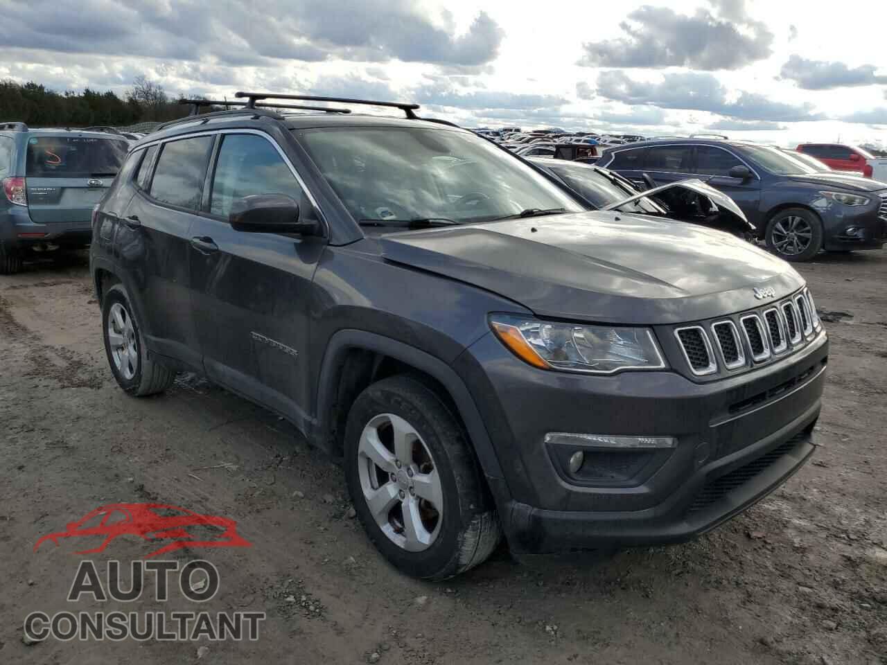 JEEP COMPASS 2018 - 3C4NJDBB2JT199517