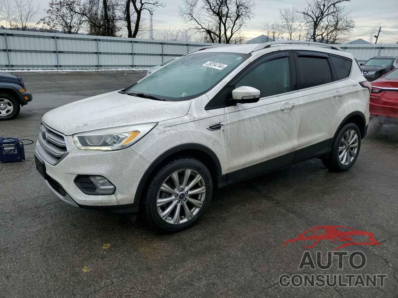 FORD ESCAPE 2017 - 1FMCU9J9XHUB76606