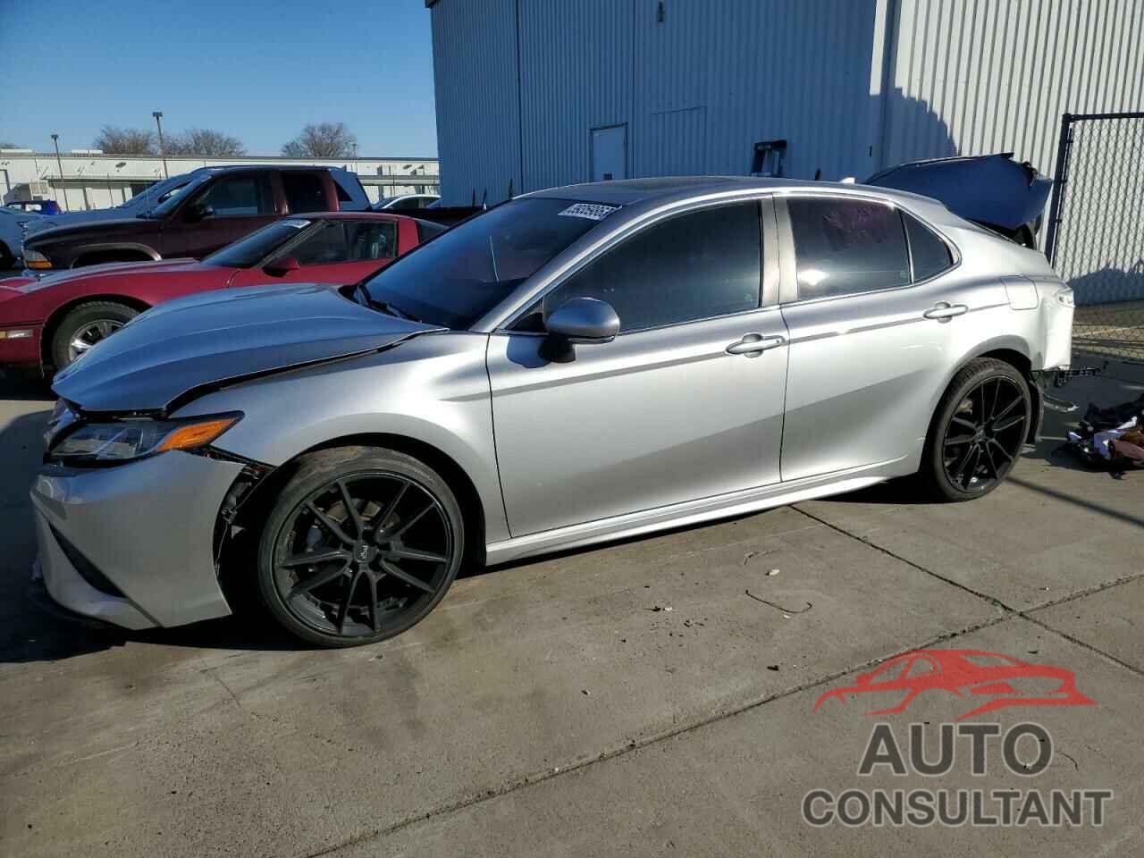 TOYOTA CAMRY 2019 - 4T1B11HK1KU709397