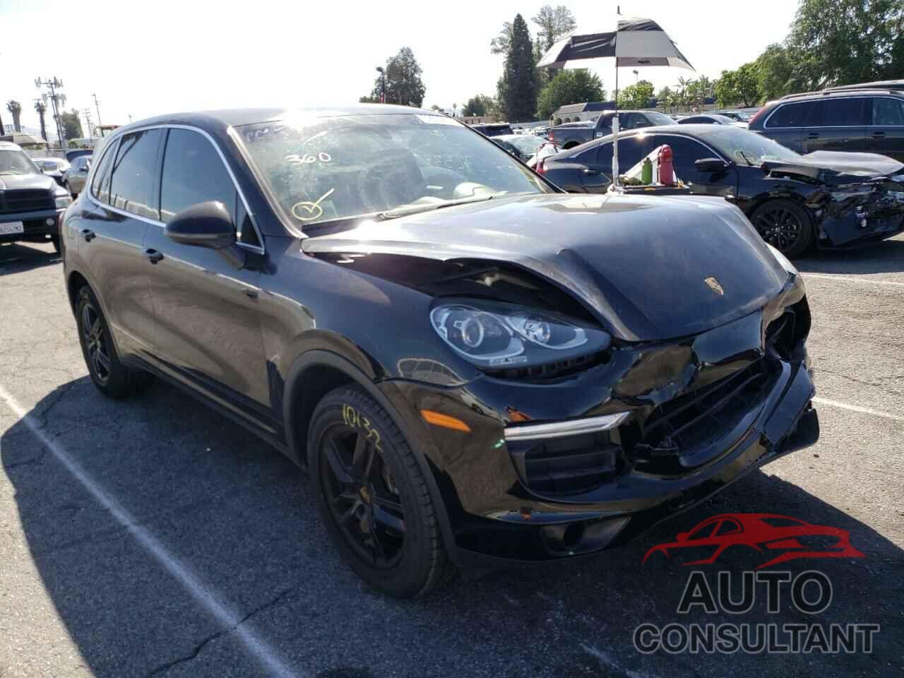 PORSCHE CAYENNE 2016 - WP1AA2A28GKA10592