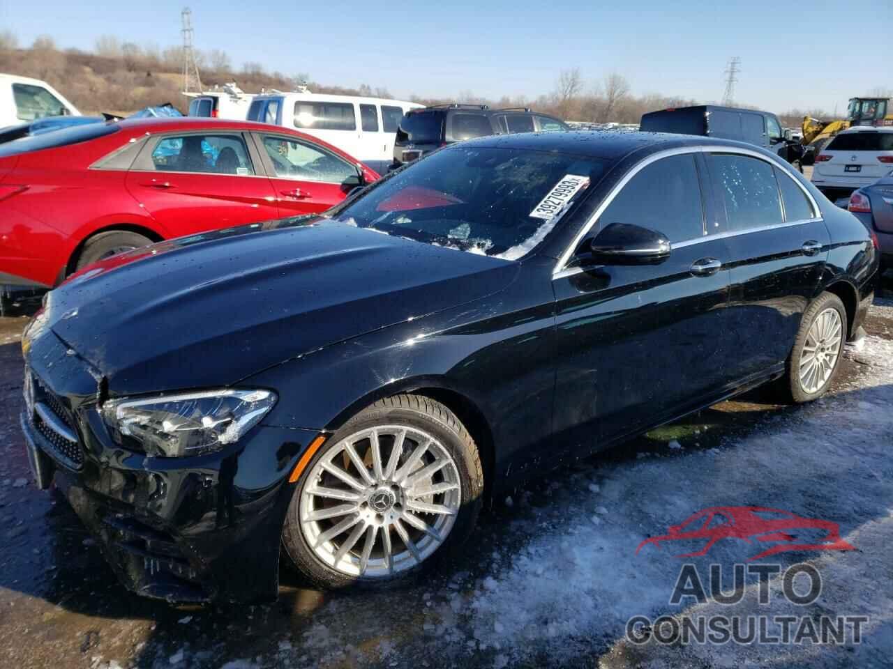 MERCEDES-BENZ E-CLASS 2022 - W1KZF8EB8NB024224