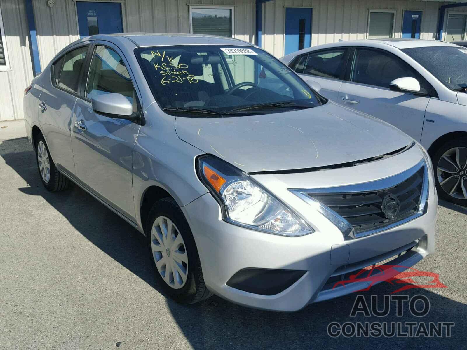NISSAN VERSA 2017 - 3N1CN7AP9HK439420