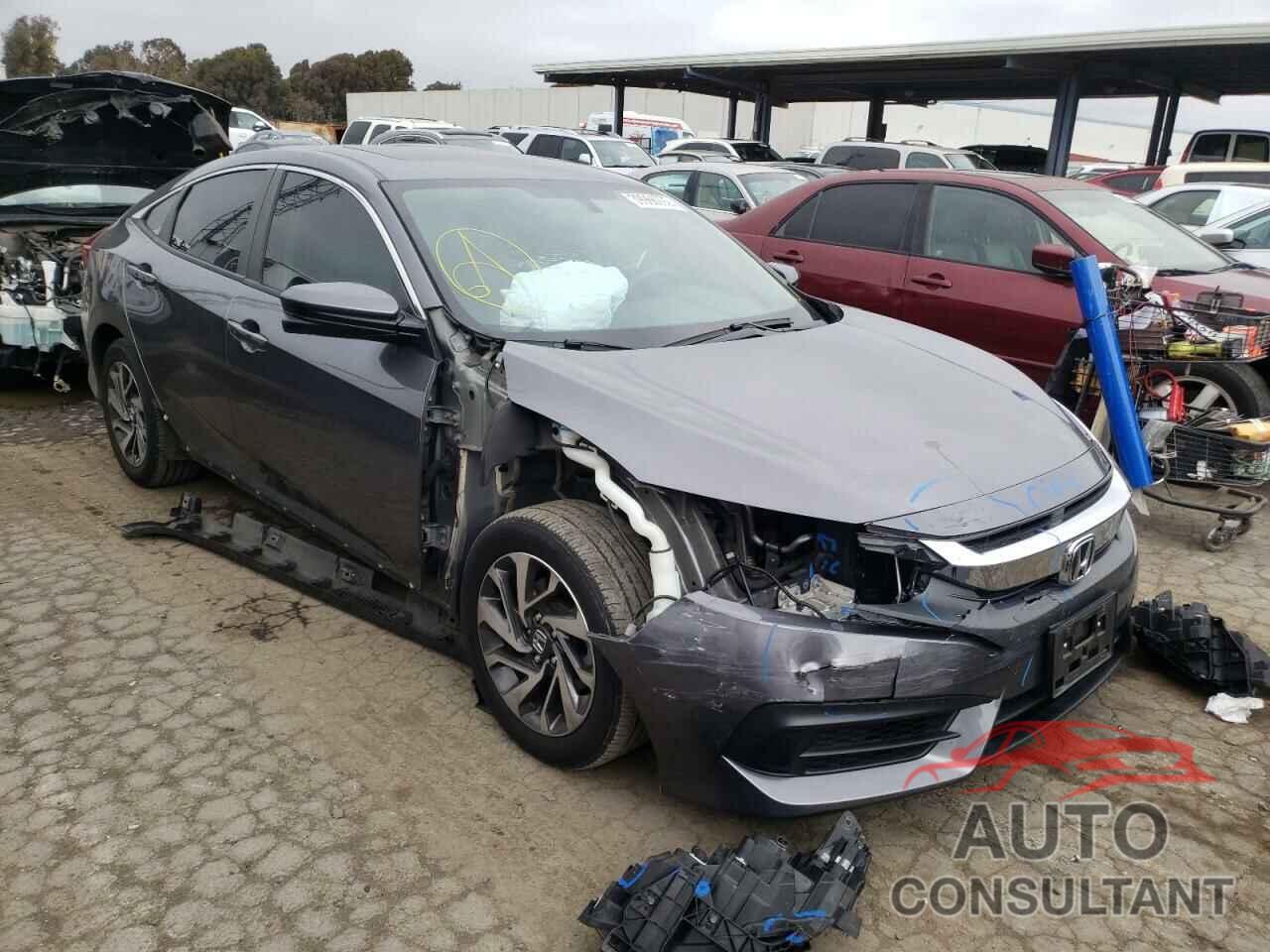 HONDA CIVIC 2018 - 19XFC2F71JE202968