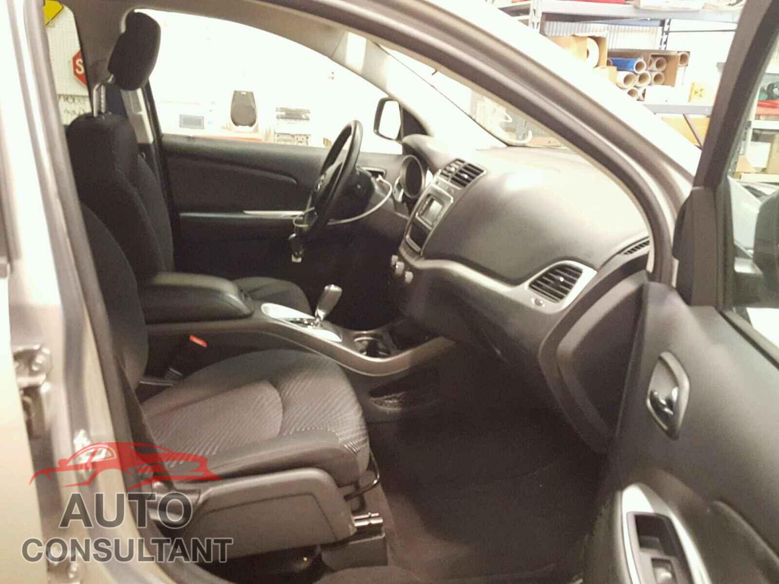 DODGE JOURNEY 2017 - 3C4PDCBG6HT518093