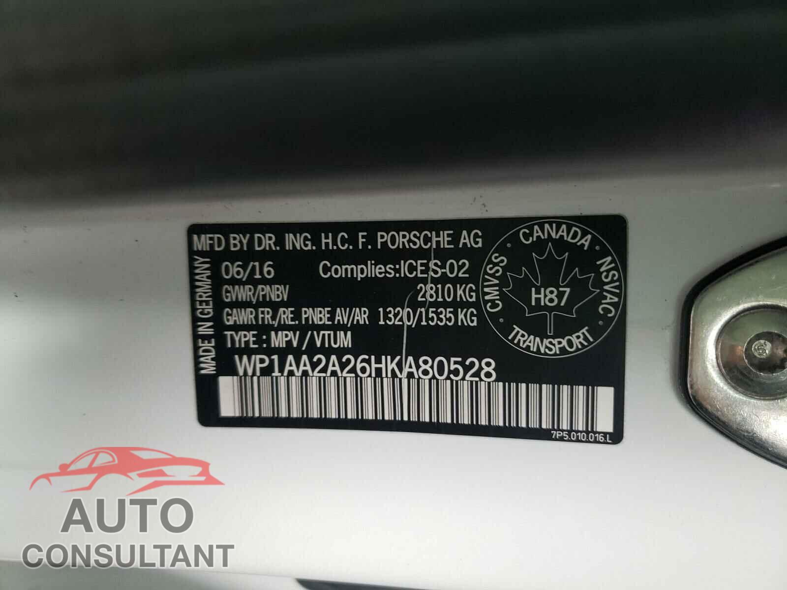 PORSCHE CAYENNE 2017 - WP1AA2A26HKA80528