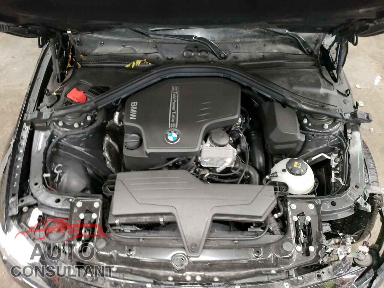BMW 3 SERIES 2016 - WBA8E3G54GNU02153