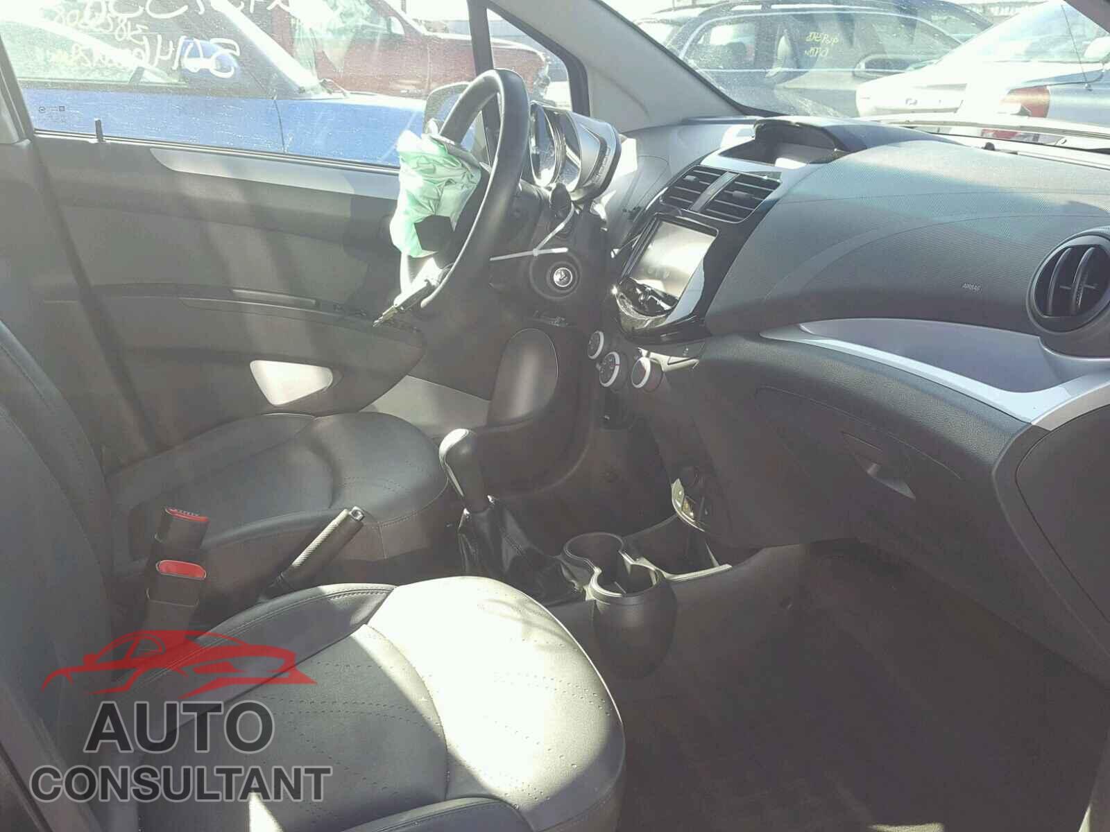 CHEVROLET SPARK 2015 - KL8CE6S90FC796682