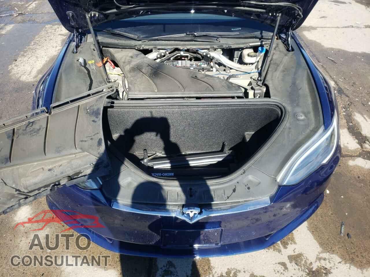 TESLA MODEL S 2018 - 5YJSA1E26JF281942