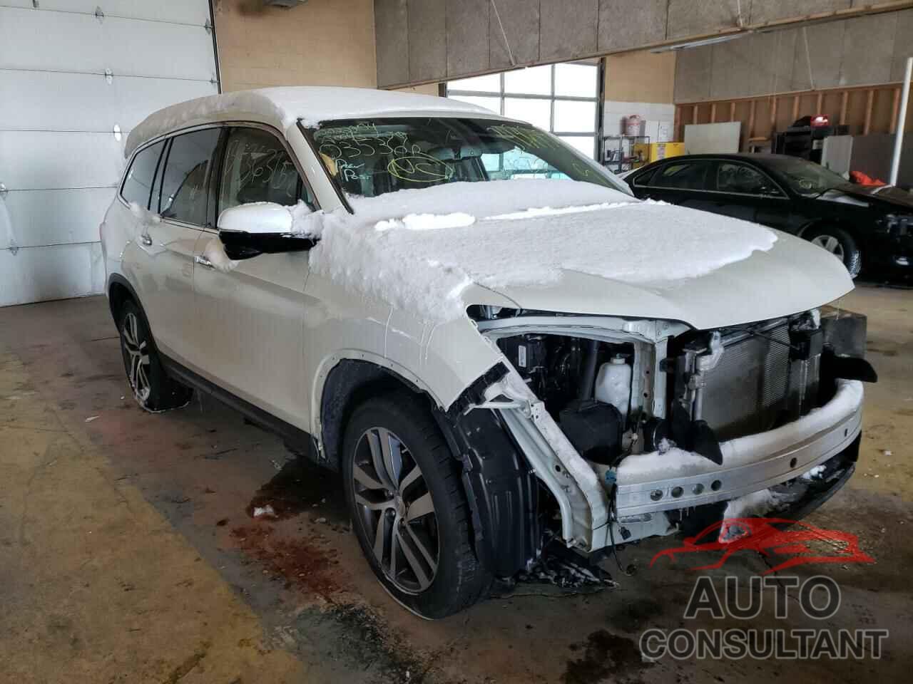 HONDA PILOT 2017 - 5FNYF6H90HB035366
