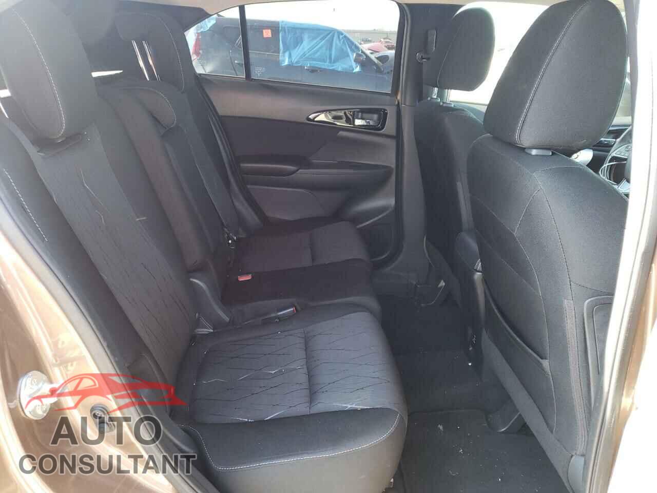 MITSUBISHI ECLIPSE 2018 - JA4AT5AA5JZ067572
