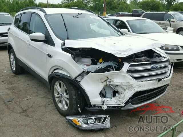 FORD ESCAPE 2017 - 1FMCU0GD6HUC33438