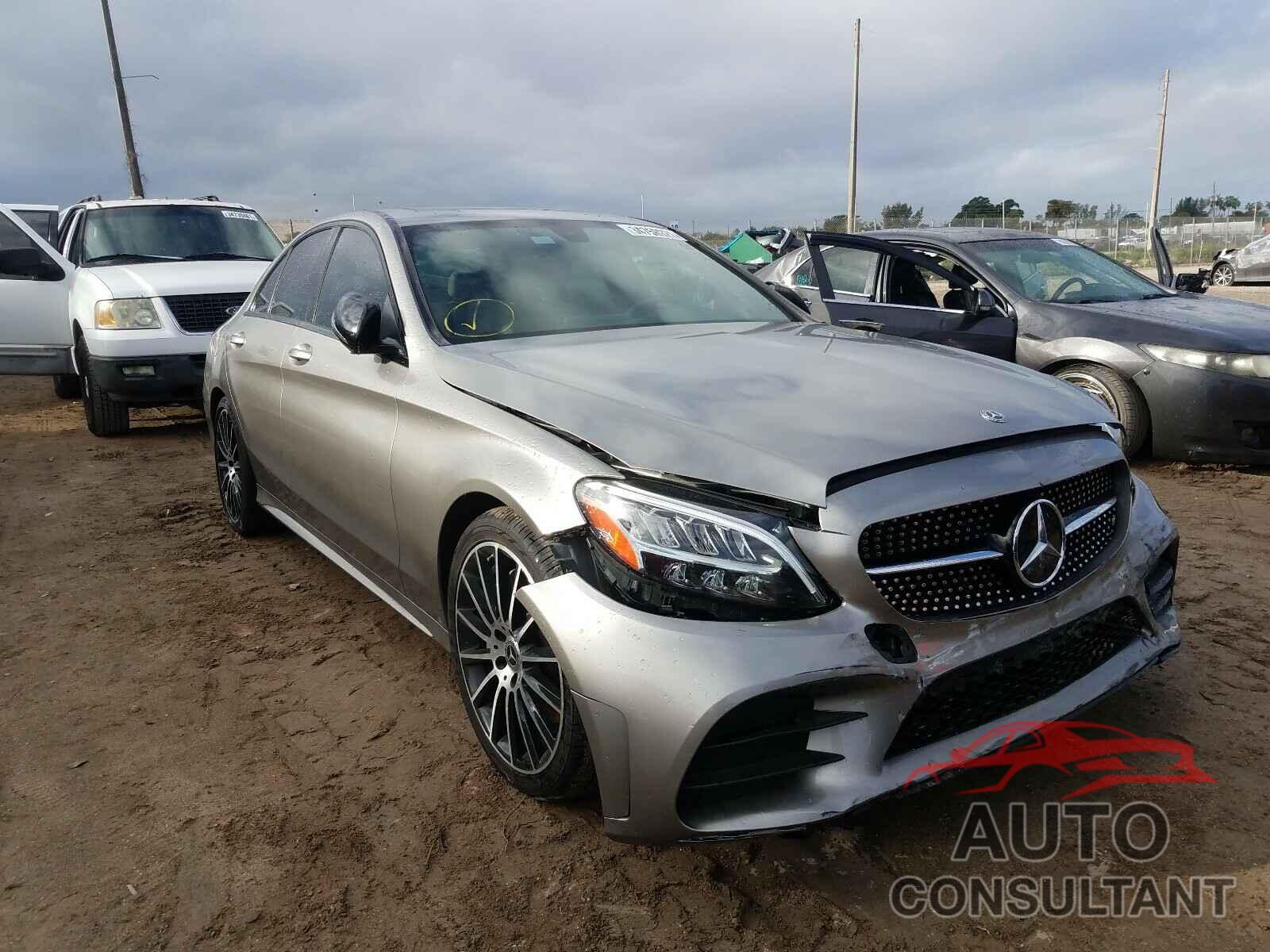 MERCEDES-BENZ C CLASS 2019 - 55SWF8DB1KU303536