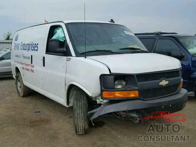 CHEVROLET EXPRESS 2017 - 1GCWGAFF0H1125593