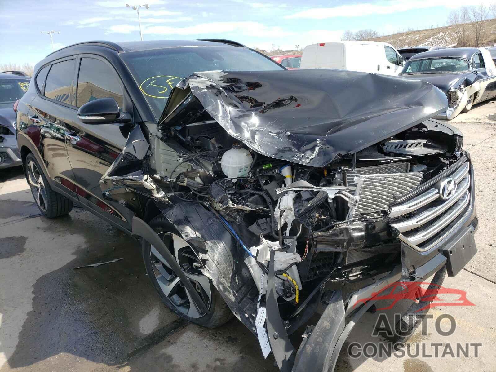 HYUNDAI TUCSON 2018 - KM8J3CA29JU695209