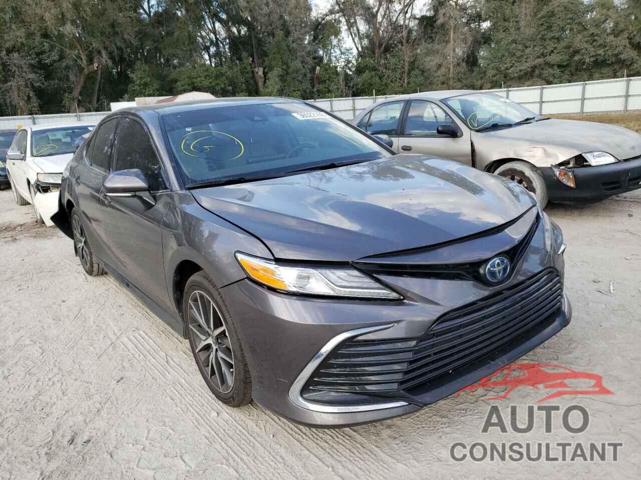 TOYOTA CAMRY 2022 - 4T1F31AK4NU571185