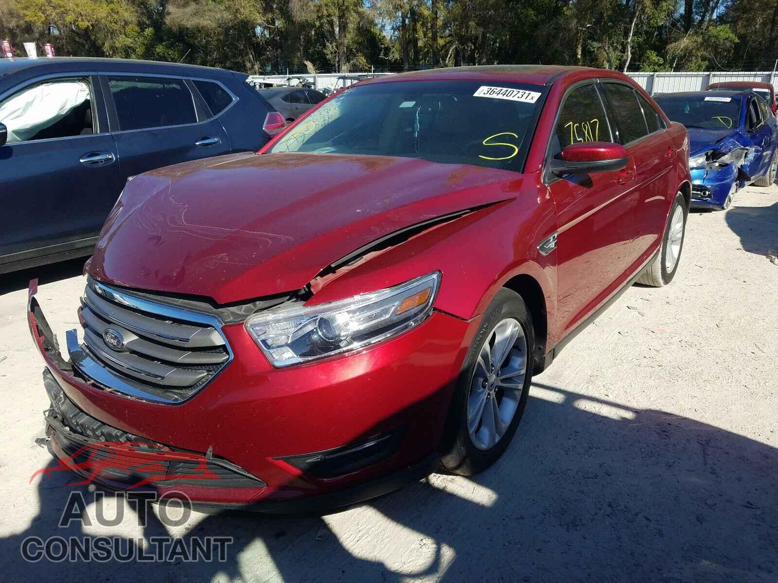 FORD TAURUS 2018 - 1FAHP2E85JG100862