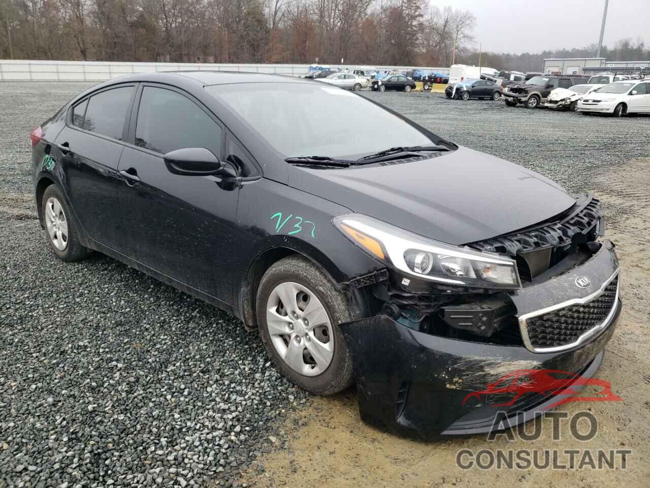 KIA FORTE 2018 - 3KPFK4A73JE268735