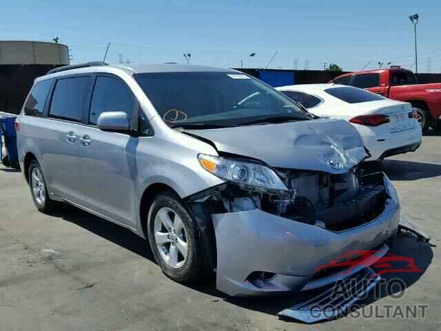 TOYOTA SIENNA 2017 - 5TDKZ3DC6HS845884