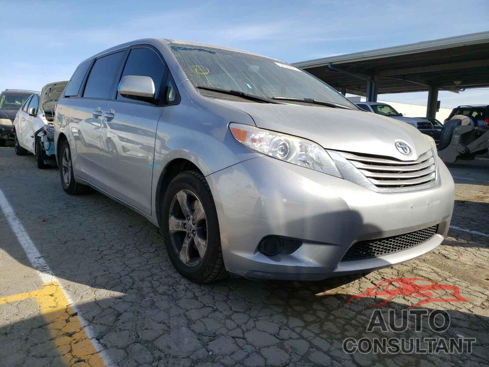 TOYOTA SIENNA 2016 - 5TDKK3DC1GS697467