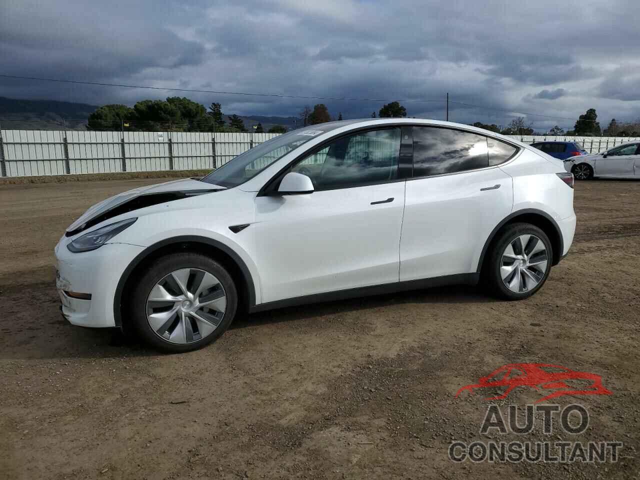 TESLA MODEL Y 2022 - 7SAYGDEE2NF426410