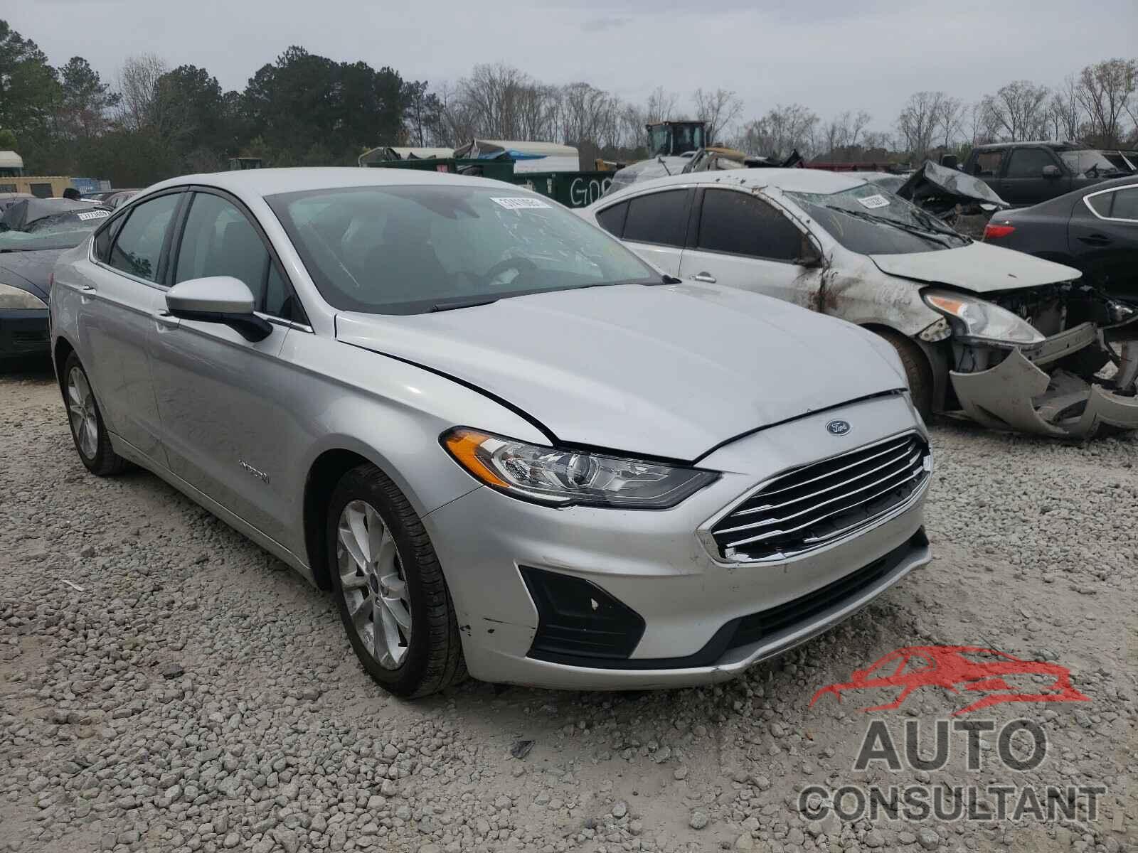 FORD FUSION 2019 - 3FA6P0LU8KR165372