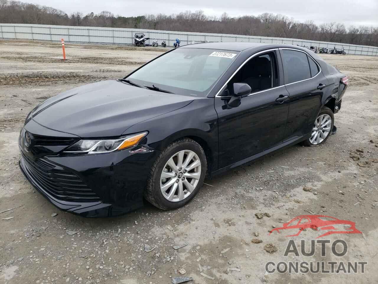 TOYOTA CAMRY 2018 - 4T1B11HKXJU516275