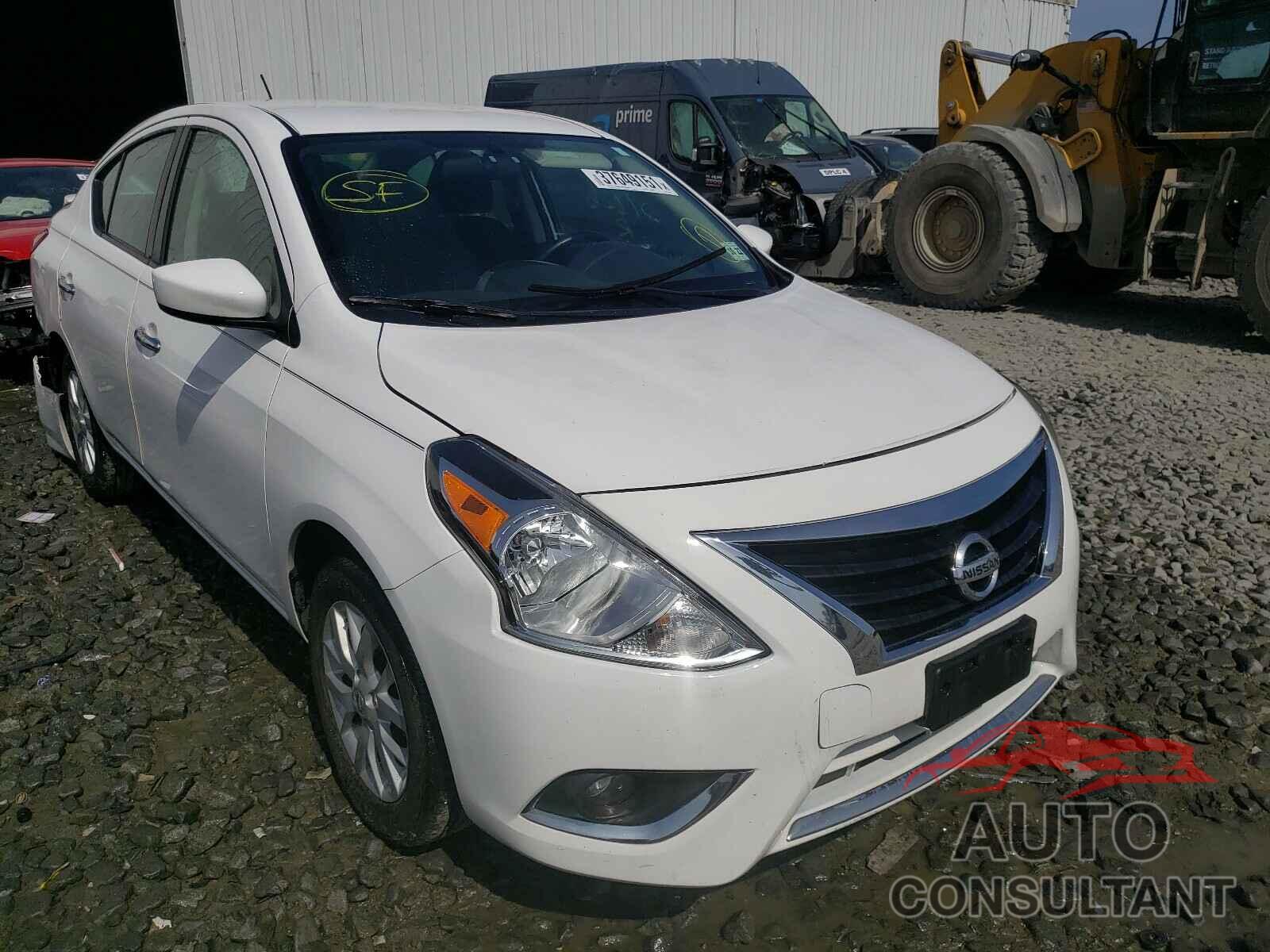 NISSAN VERSA 2017 - 3N1CN7AP4HL863193