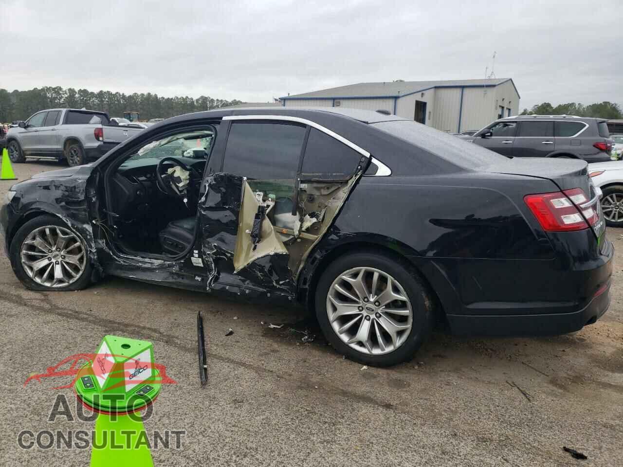 FORD TAURUS 2017 - 1FAHP2F81HG104710