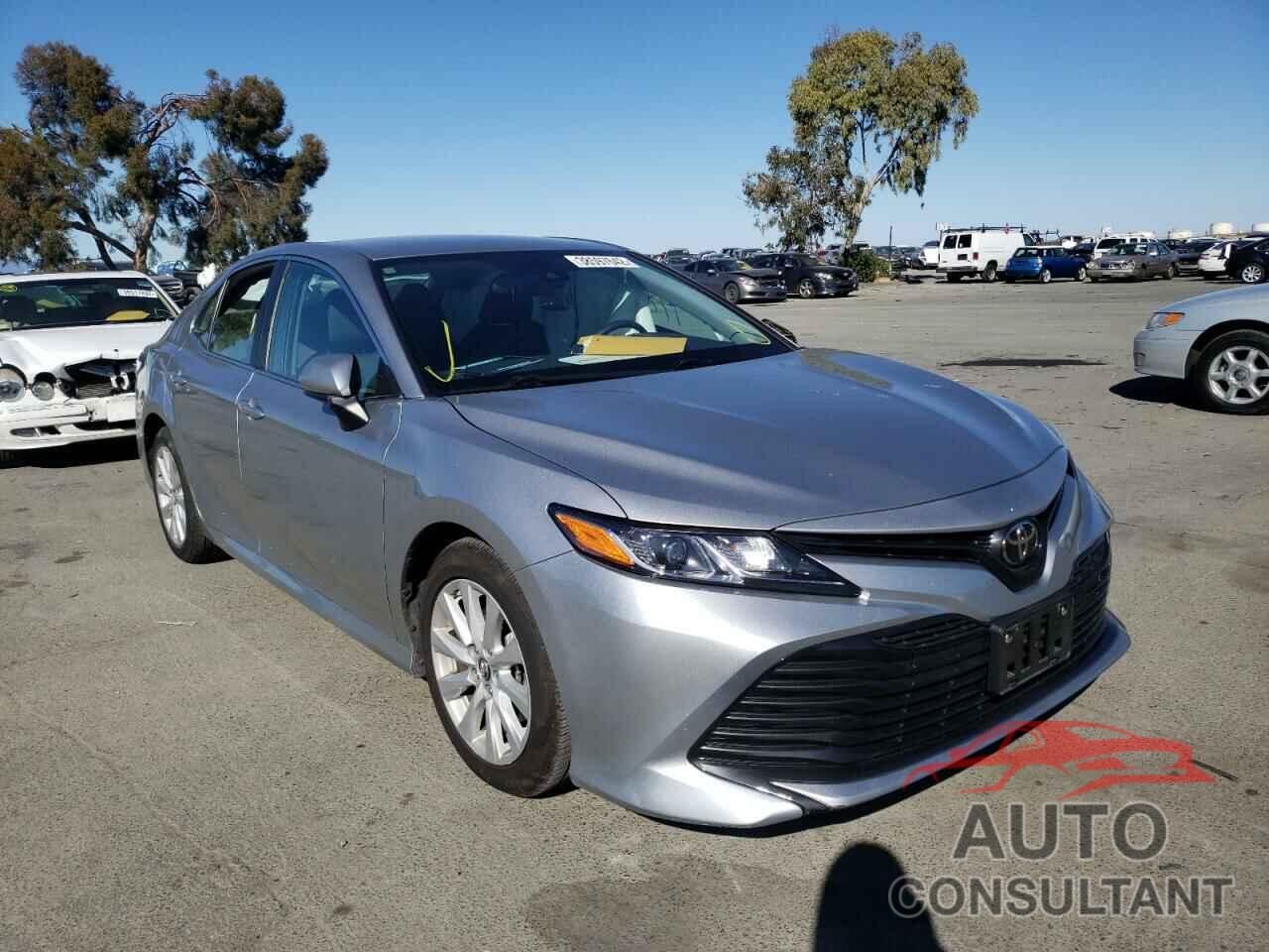 TOYOTA CAMRY 2019 - 4T1B11HK0KU180489