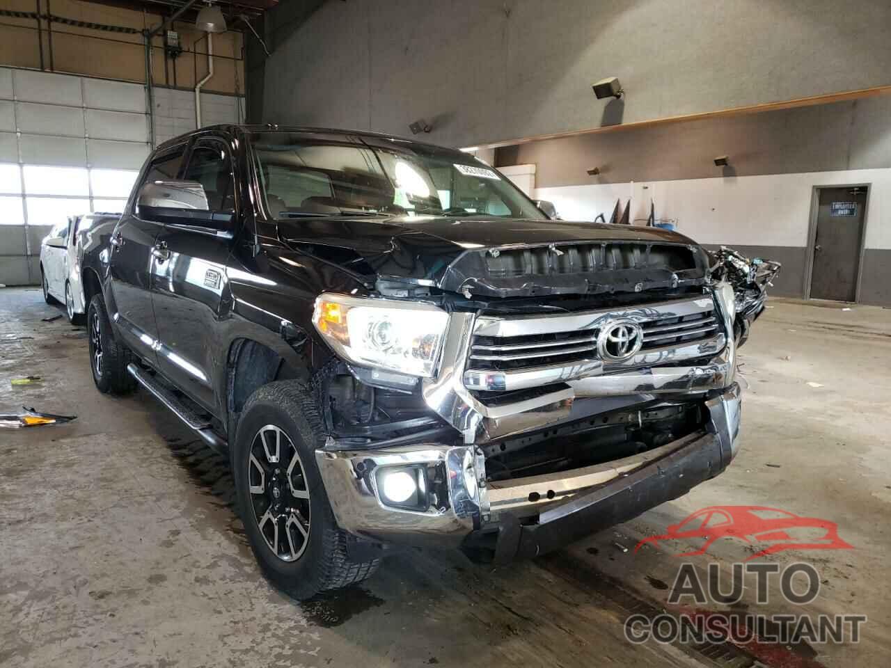 TOYOTA TUNDRA 2017 - 5TFAY5F17HX601564