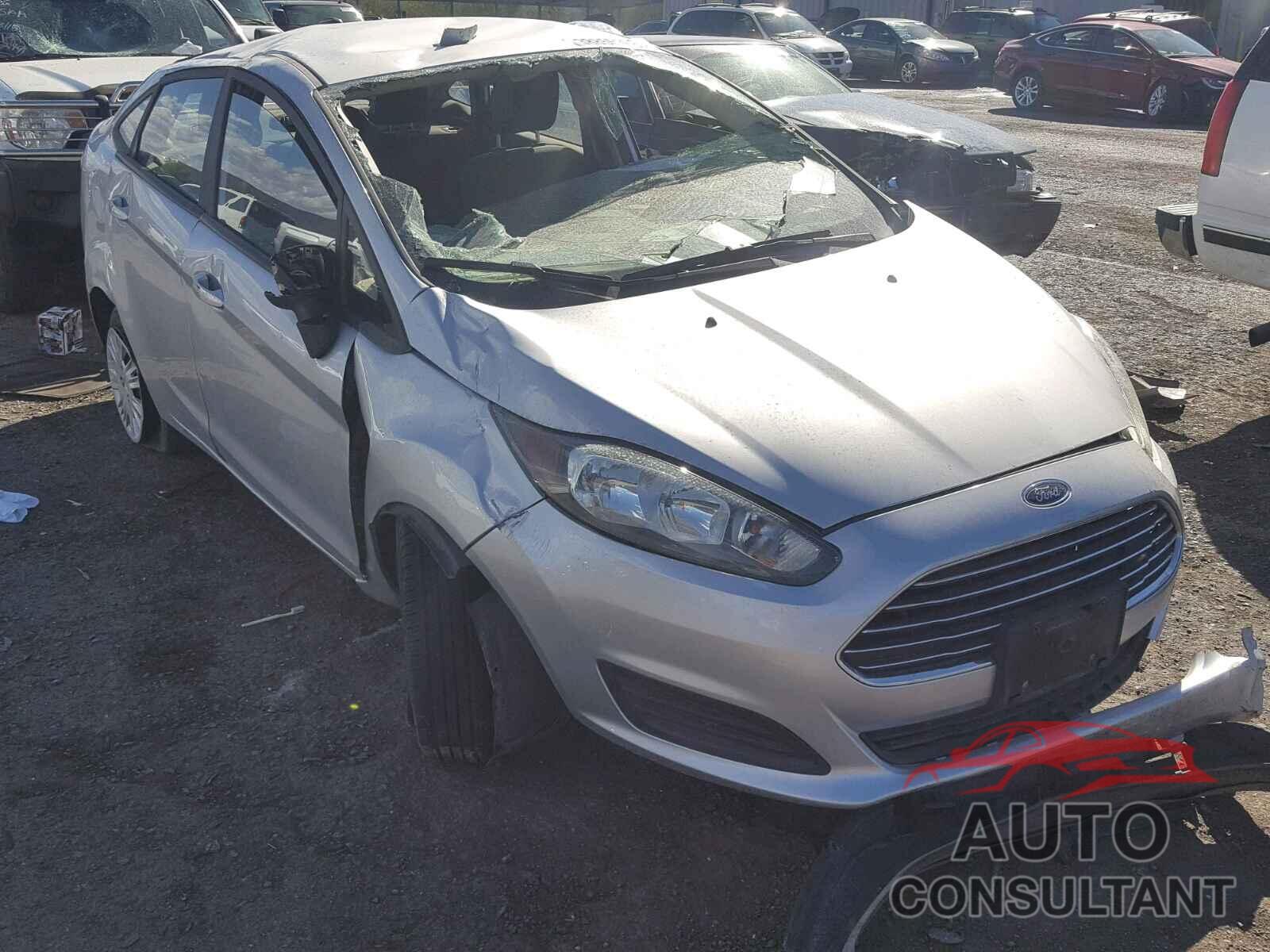 FORD FIESTA 2015 - 3FADP4AJ1FM153400