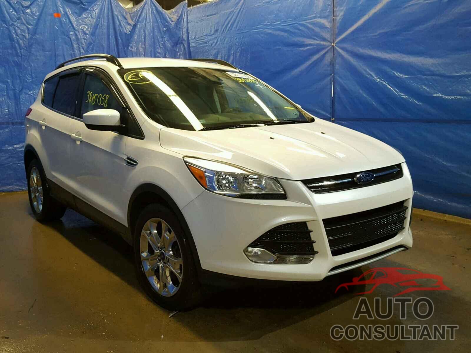 FORD ESCAPE 2016 - 1FMCU9GX5GUA28366