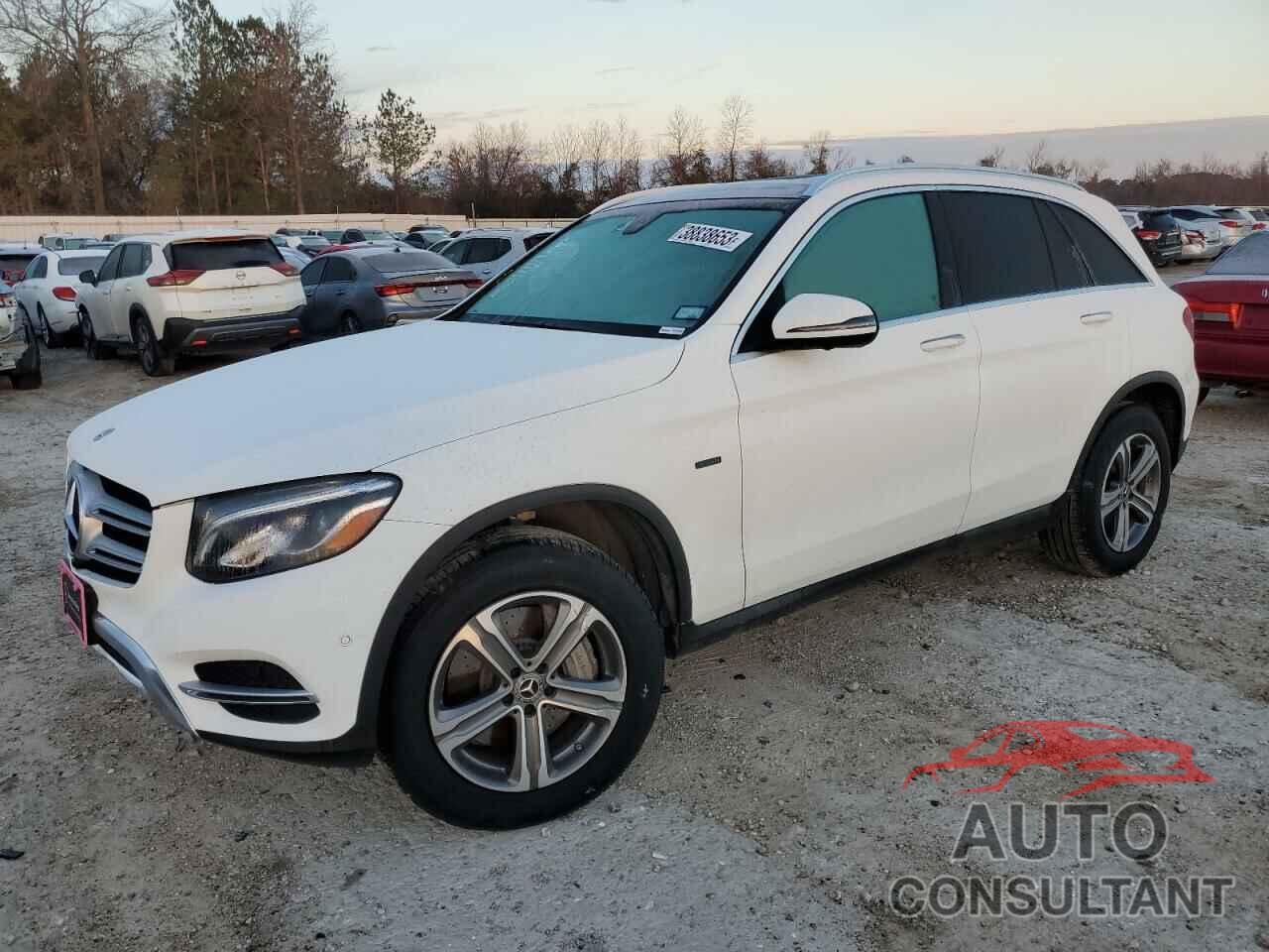 MERCEDES-BENZ GLC-CLASS 2019 - WDC0G5EB1KF493913