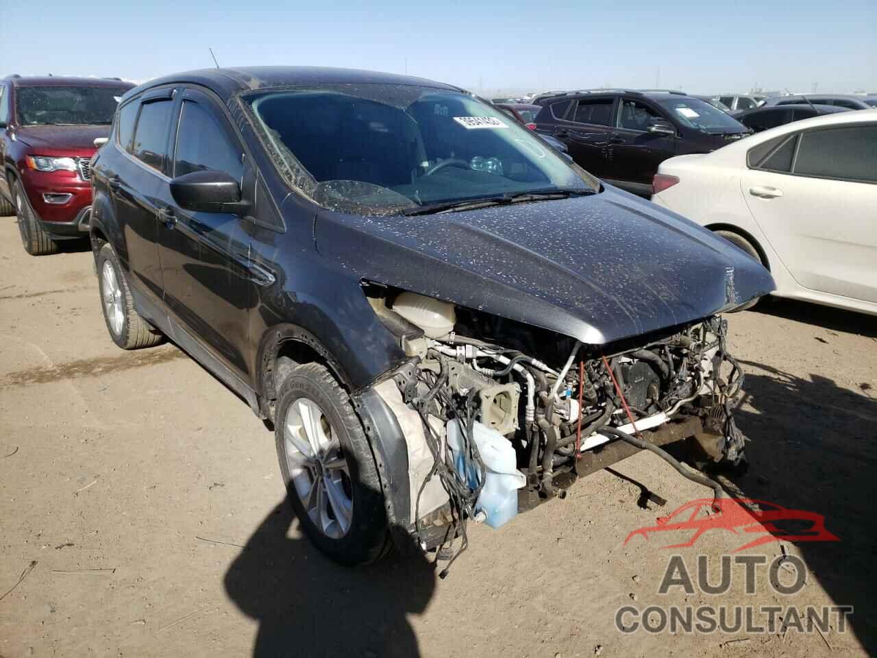 FORD ESCAPE 2017 - 1FMCU9GD4HUC08249