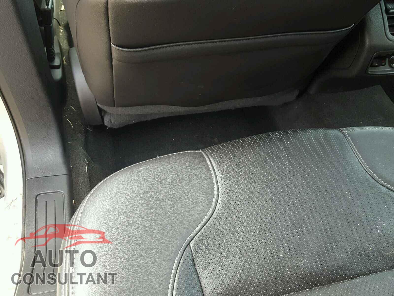 FORD TAURUS 2017 - 1FAHP2F85HG113300