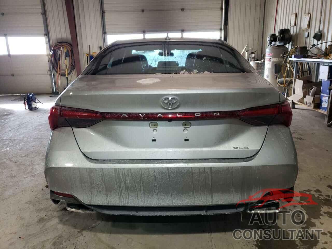 TOYOTA AVALON 2021 - 4T1AZ1FB3MU058431