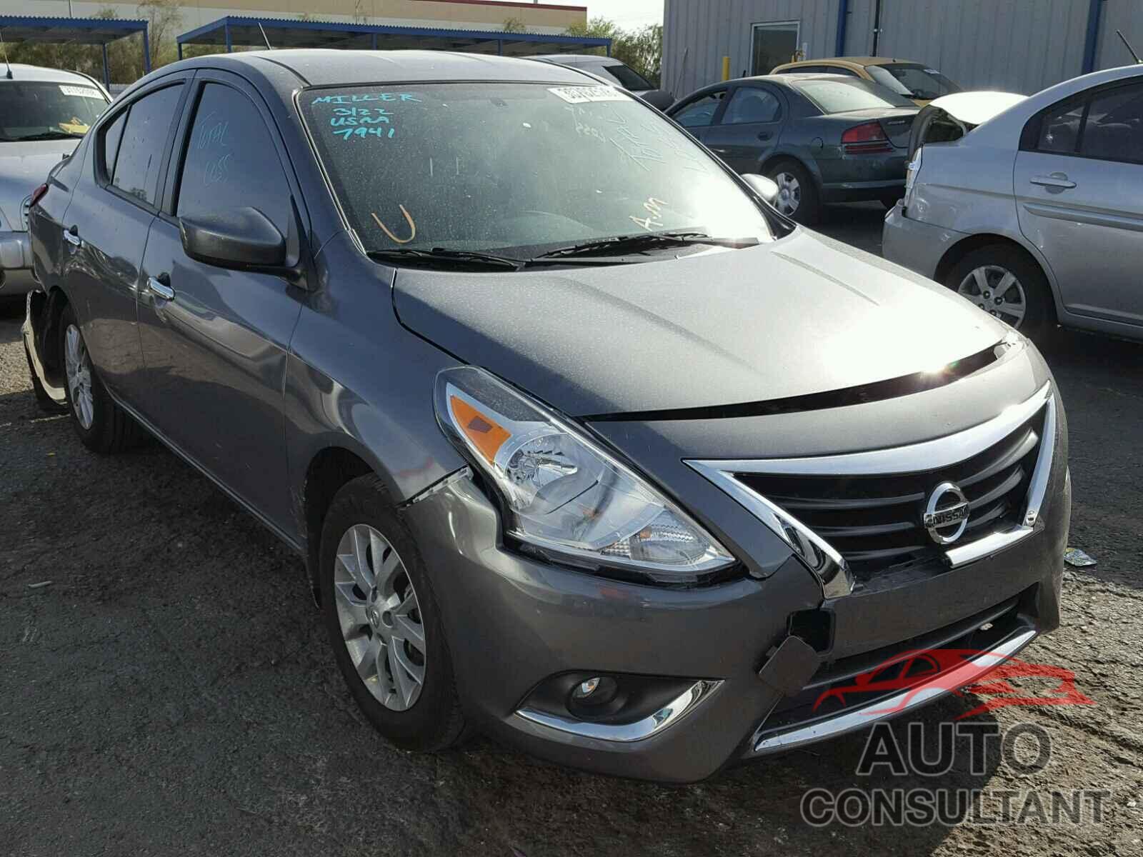 NISSAN VERSA 2017 - 3N1CN7AP9HL861732