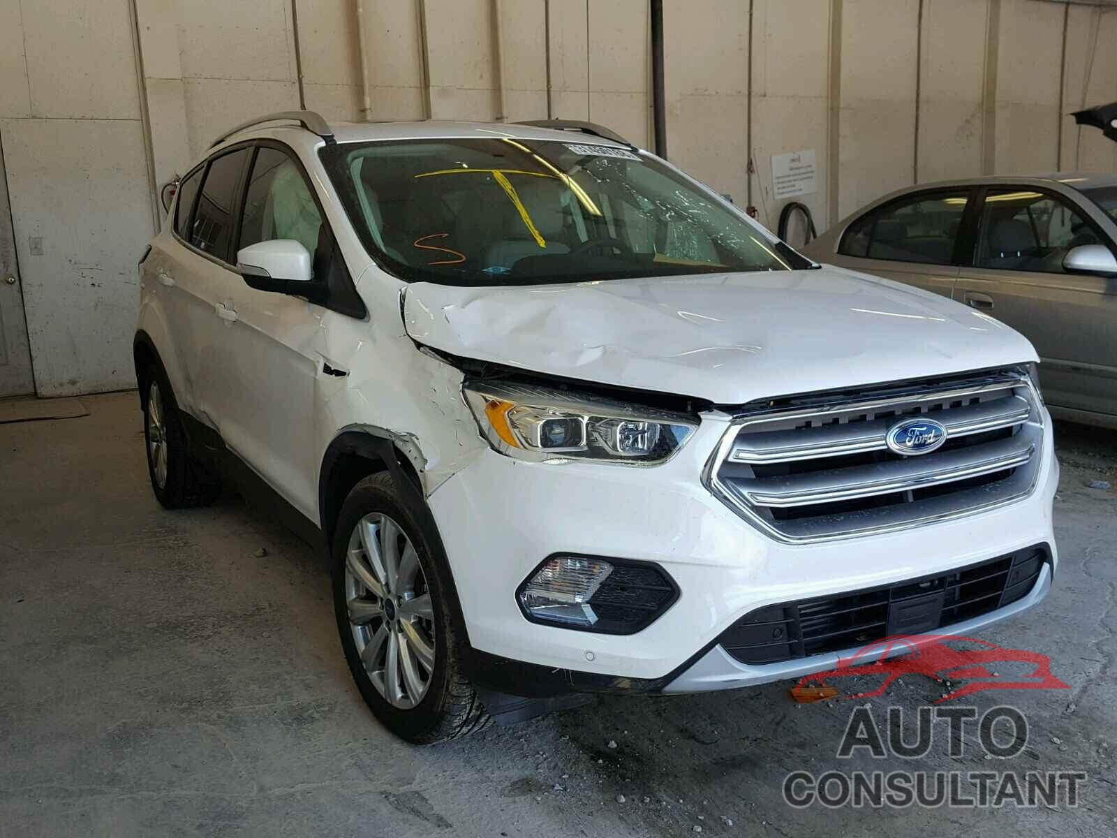 FORD ESCAPE 2017 - 1FMCU0J93HUA48204
