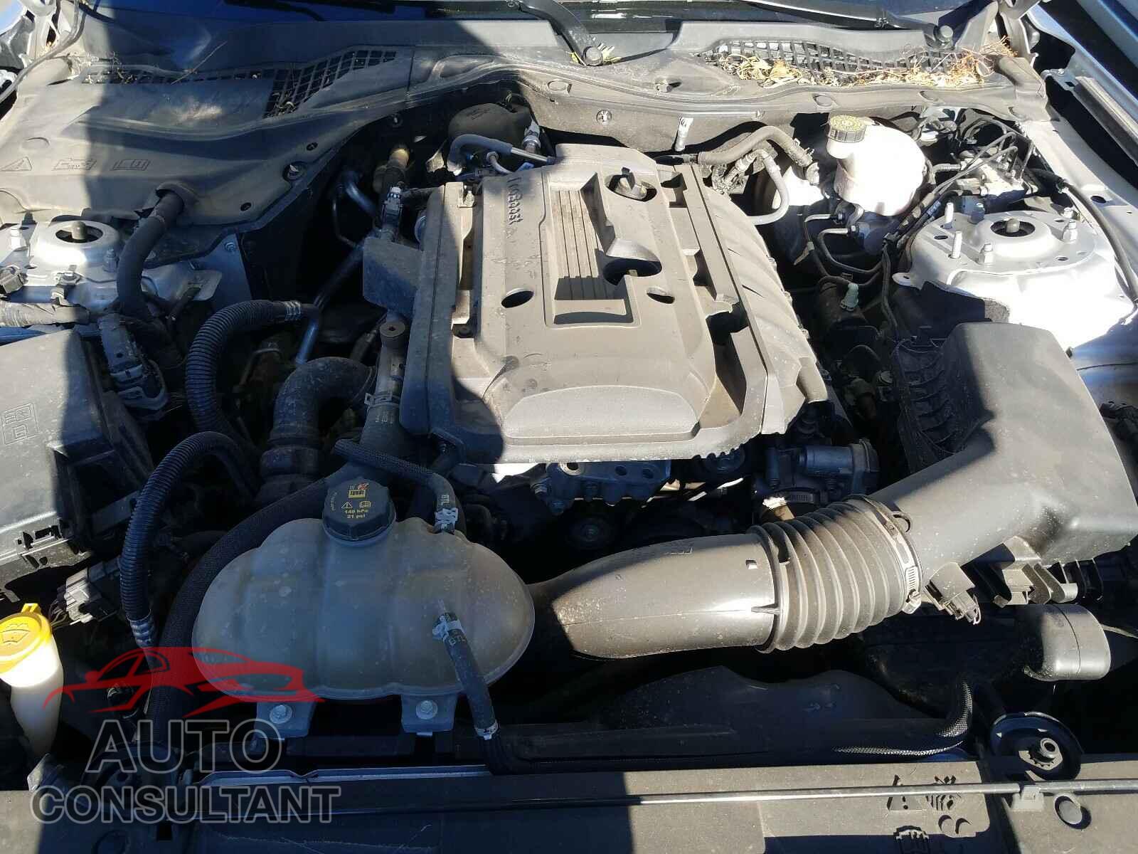 FORD MUSTANG 2018 - 1FA6P8TH4J5159992