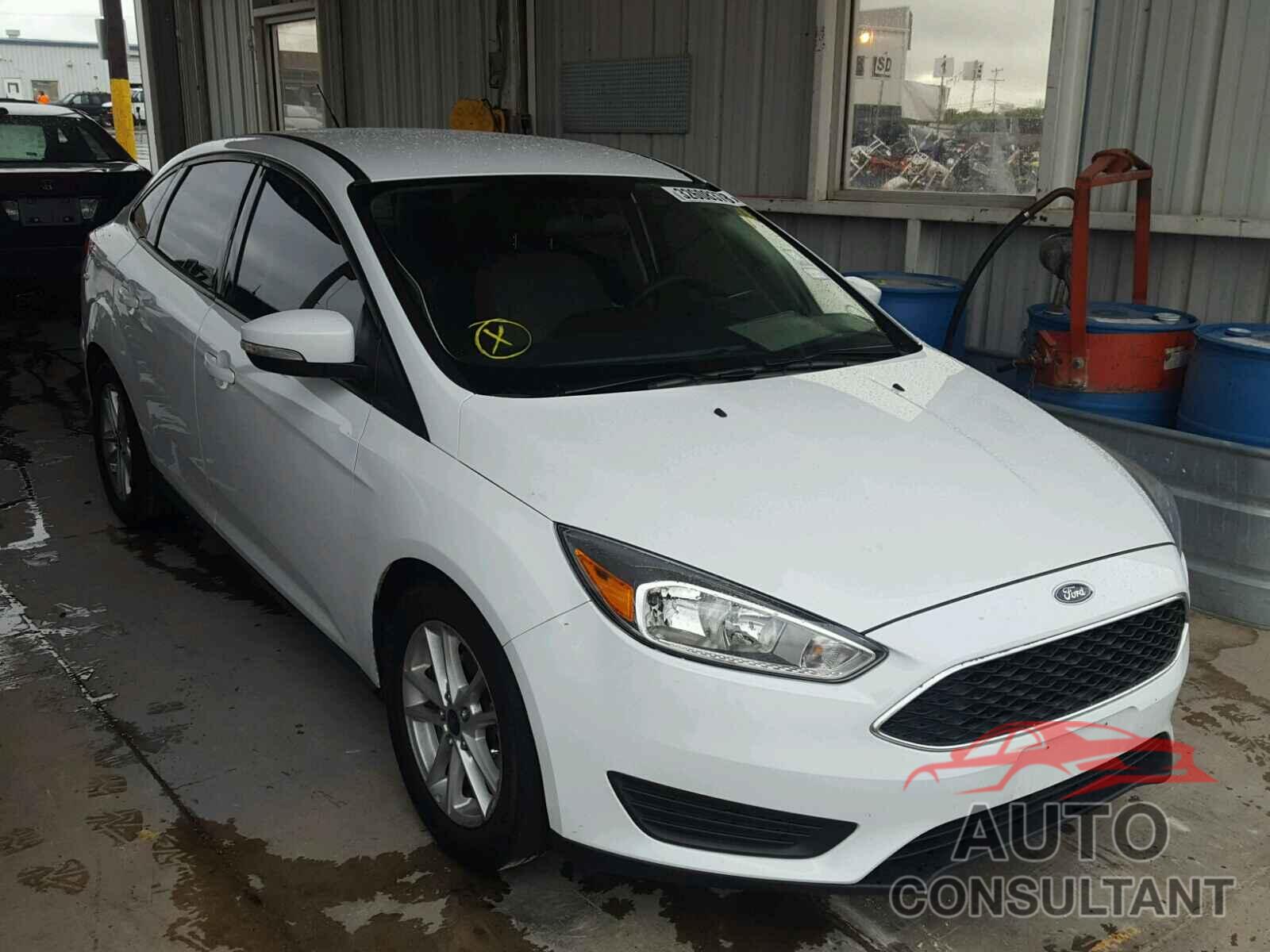 FORD FOCUS 2016 - 1FADP3F23GL264772
