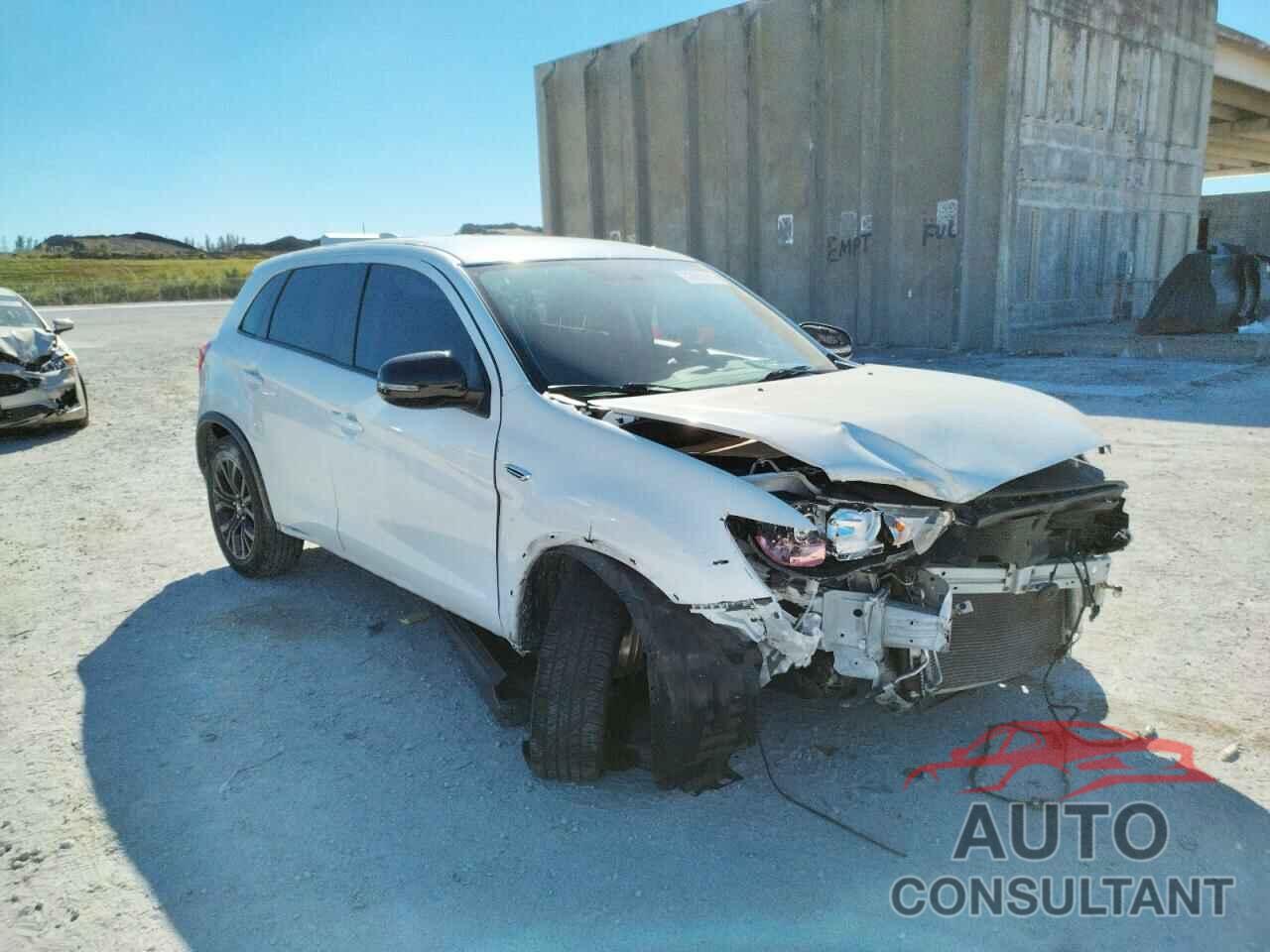 MITSUBISHI OUTLANDER 2017 - JA4AP3AU0HZ068366