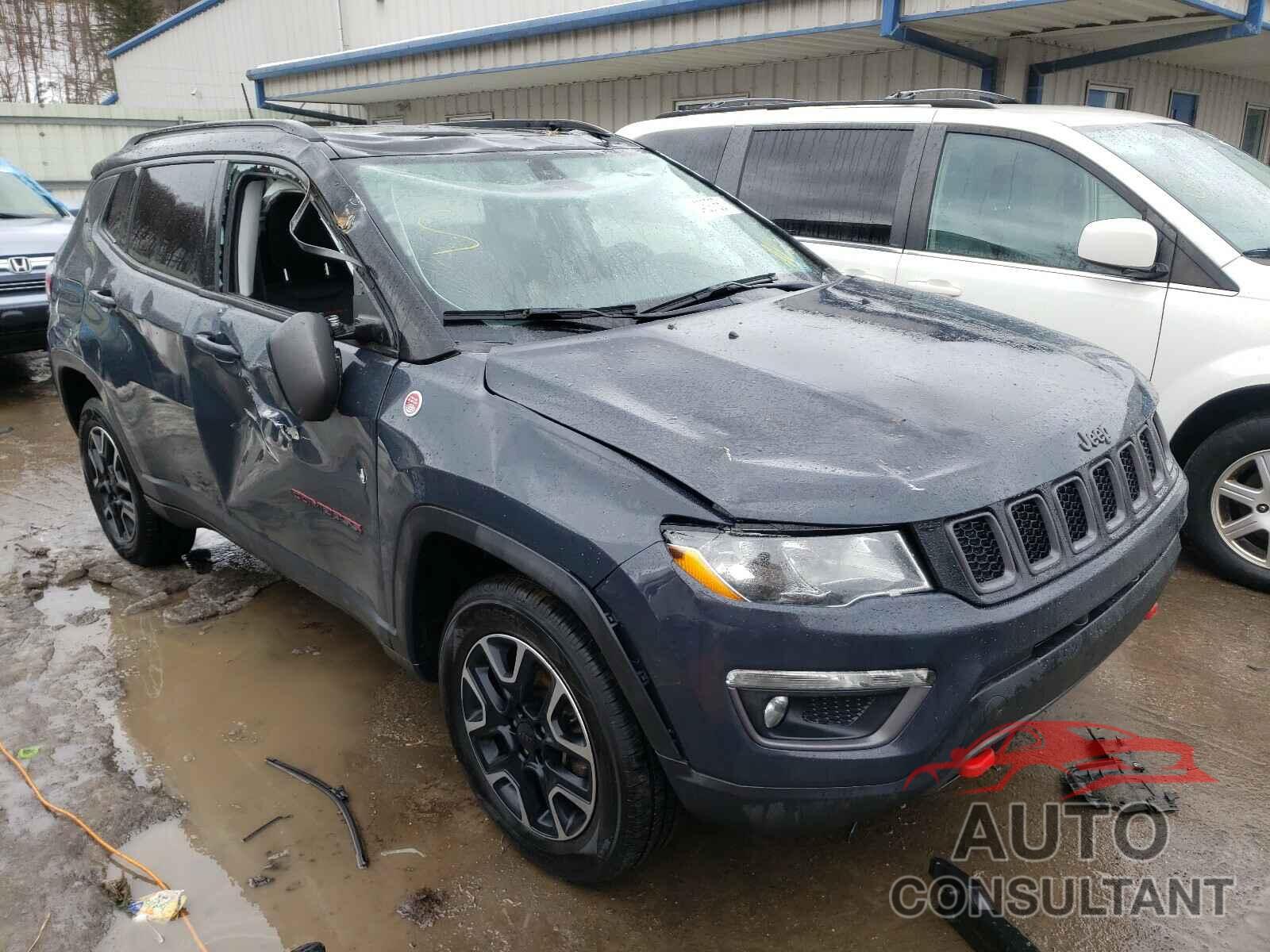 JEEP COMPASS 2018 - 3C4NJDDB2JT484506