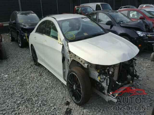 MERCEDES-BENZ CLA 250 2015 - WDDSJ4EB0FN226225
